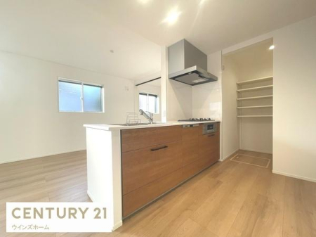 Lb` ƑƂ̉by݂Ȃ炨łlC̑ΖʎB
[LxŁAg₷ƃfUC˔Ă܂B