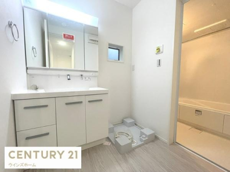 ʑEʏ ʎ͂Ƃ肠LŖ̏KłBʑ[ɂ́ApiXLPApiȂǂ[ł悤Xy[X[Ă܂I