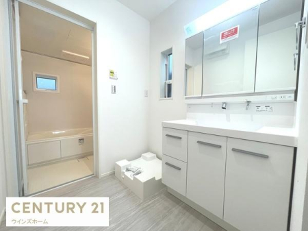 ʑEʏ ʎ͂Ƃ肠LŖ̏KłBʑ[ɂ́ApiXLPApiȂǂ[ł悤Xy[X[Ă܂I