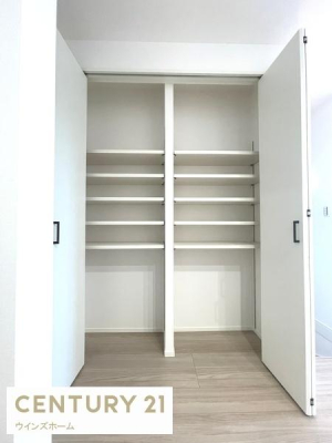 Lb` Lb`ɂ̓pg[[ݒu܂IƓdHA퉷ł̕ۑ\ȐHƂȂǂ̎[ɖ𗧂܂B