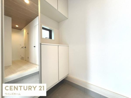 ���� ������Ƃ������邢���ւ́A�L�x�Ȏ��[�ŃX�b�L���ƕЕt���������̂����ۂɁB�����̏o���肪���K�ɂȂ�@�\�I�ȋ�Ԃł��B