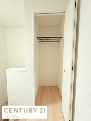 ���[ �z�[���ɂ͂���ƕ֗��Ȏ��[�X�y�[�X�������B���|���p���ׁX�Ƃ����������[�ł��邠��ƕ֗��ȃX�y�[�X�ł��I