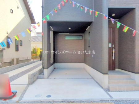 ���ԏ� �J�[�X�y�[�X1��L��܂��I���]�Ԃ��u�����Ƃ��\�Ȓ��ԏ�ł��B