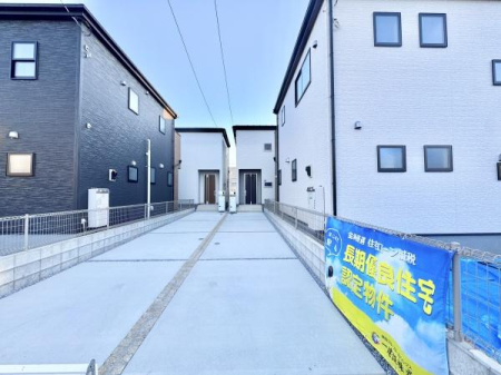 ���ԏ� �J�[�X�y�[�X�Q�䒓�ԉ\�ŁA���o������ʋΎ��ɂ����S�ł��I�i�Ԏ�ɂ��܂��j