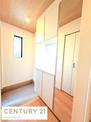 ���� ������Ƃ������邢���ւ́A�L�x�Ȏ��[�ŃX�b�L���ƕЕt���A�������̂����ۂɁB�����̏o���肪���K�ɂȂ�@�\�I�ȋ�Ԃł��B