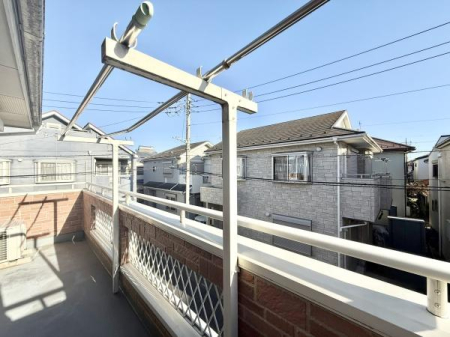 �o���R�j�[ ���͂Ɉ������̂Ȃ��A��������Ƃ������]�B�󂪍L���������A���󕨂��C�����悭�����܂��B�Z��X�ɂ���Ȃ��王�����C�ɂȂ�ɂ����A����Ɂg�ق��Ƃ���]���h��^���Ă����o���R�j�[�ł��B