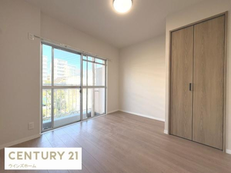 �m�� �o���R�j�[�ɖʂ����m����4.7���B�N���[�[�b�g�t���I����������������K�ȋ�Ԃł��낰�܂��I