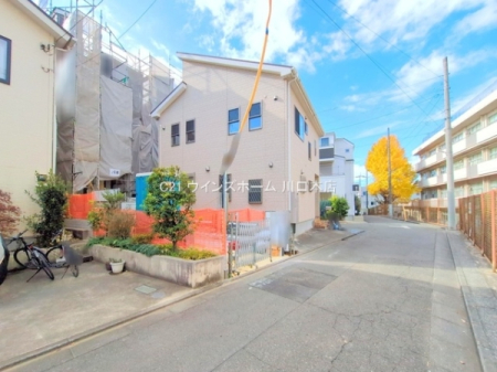 �O�ʓ��H�܂ތ��n�ʐ^ -