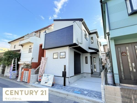 ���n�O�ώʐ^ JR�u���Y�a�v�w�k��9���B�X�[�p�[�A�R���r�j�A�h���b�O�X�g�A�����ӂ͔������{�݂������ŏZ�݂₷�����ł��B