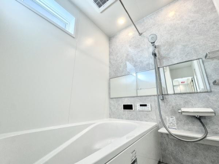 ���� �������薾�邢�����C�X�y�[�X!�S�Ɛg�̂����t���b�V������������̋�Ԃł�����o�X���[���I
�����g�[�����@�t���ł��B