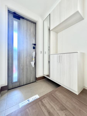 ���� ������������Ԃ����o���A���Ƒ��◈�q�҂��C�����悭�o�}���܂��B���[�͂̍����V���[�Y�{�b�N�X���ݒu���ꌺ�ւ��X�b�L���ƕۂĂ܂��I