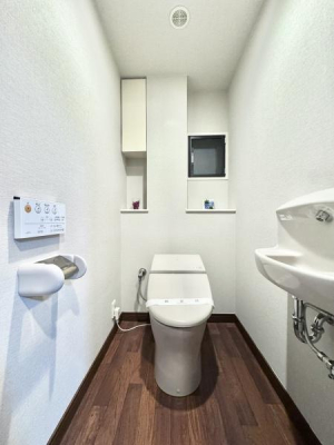 �g�C�� ��􂢕t���Ŏg���₷���������֍��g�C���B���[�Ɗ��C���������A�������̂�����K��Ԃł��B