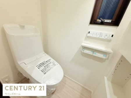 �g�C�� �g�C����1�E3�K�ɐݒu����A�V�����[�g�C������������Ă���̂Ŏg�p��̓X�b�L���u���I