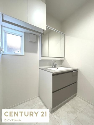 ���ʑ�E���ʏ� ���ʎ��͂�Ƃ肠��L���Ŗ����̏��������K�ł��B���ʑ���[�ɂ́A������p�i��X�L���P�A�p�i�Ȃǂ���������[�ł���悤�X�y�[�X���[�����Ă��܂��I