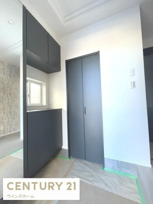 ���� ���邭�������̂��錺�ւ́A���[�X�y�[�X������A�C�⏬�����������萮���ł���@�\�I�ȋ�Ԃł��B