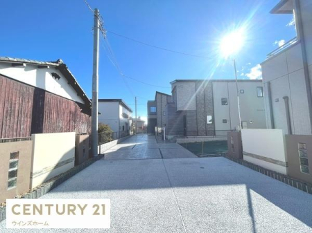 �O�ʓ��H�܂ތ��n�ʐ^ �ՐÂȏZ��X�I���w�Z�܂œk��4���Ǝ��߁I���q�l�̒ʊw�����S�ł��I