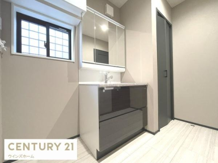 ���ʑ�E���ʏ� ���ʎ��͂�Ƃ肠��L���Ŗ����̏��������K�ł��B���ʑ���[�ɂ́A������p�i��X�L���P�A�p�i�Ȃǂ���������[�ł���悤�X�y�[�X���[�����Ă��܂��I