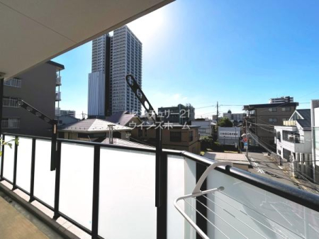 �o���R�j�[ ���ꂽ���ɂ͐��󕨂��J���b�Ɗ����������ȓ�����Ƀo���R�j�[���ݒu����Ă��܂��I15���Ē��̂�Ƃ肠���ƃX�y�[�X�Ő��󕨂₨�z�c���y�Ɋ��������ł��B