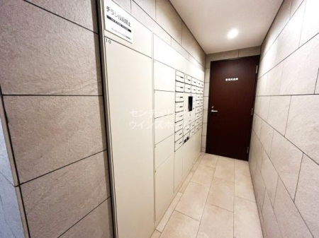 ���̑����p�� ��������ɂ������ȋ������̂��ƒ�ɂ���������z�{�b�N�X�t���I���Ԏw��Ȃ��ł��ł��ו����󂯎���̂ŁA�Ĕz�B���s�v�ɂȂ�ƂĂ��֗��Ȑݔ��ł��B