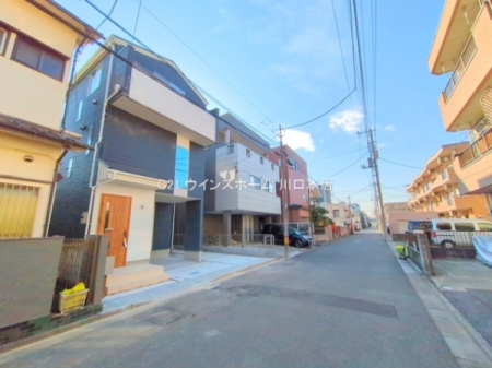 �O�ʓ��H�܂ތ��n�ʐ^ -