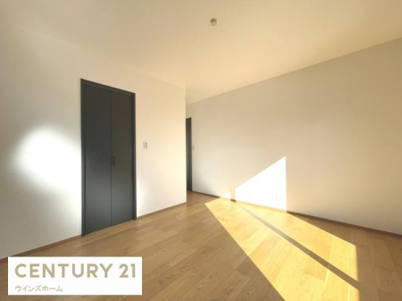 �m�� �o���R�j�[�ɖʂ����m����7.7���B�N���[�[�b�g�t���I����������������K�ȋ�Ԃł��낰�܂��I