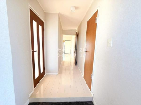 ���� �������̂��錺�փX�y�[�X�ł��Ƒ��◈�q�҂��C�����悭���o�}���B�����ĘL�����g������h���Ƃɂ��A�L���Ɩ��邳��UP����݌v�ɂȂ��Ă��܂��I