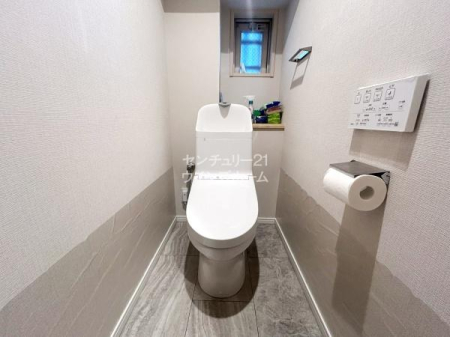 �g�C�� �C�ɂȂ�g�C�����ߘa5�N�Ɍ����ς݁I�������@�\���ڂȂ̂Ń{�^����ŐS�n�ǂ������ł̑f������򂪉\�ł��I