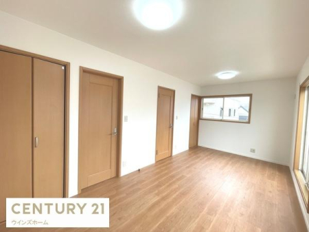 �m�� 2�h�A��9���̂�������1��������2�����ɊԎ��ύX�\�ł��I�o���R�j�[���獷�����ޗz�������Ղ�̂������B�q�������ɂ��҂�����ł��B�N���[�[�b�g2�J�������ł��B