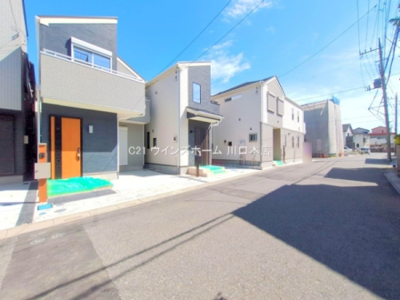 �O�ʓ��H�܂ތ��n�ʐ^ -