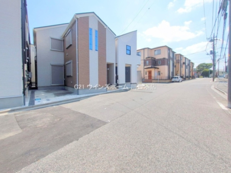 �O�ʓ��H�܂ތ��n�ʐ^ -