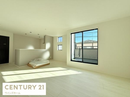 ���r���O �o���R�j�[�ւƂȂ���傫�ȑ���������������ރ��r���O�I�_�C�j���O�ƃ��r���O���g�������₷���Ԏ��B���ʂ����ǍD�Ŋ��C�����₷���ł��I