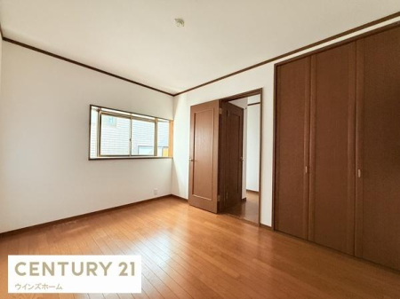 �m�� �V���v���ȃf�U�C�������͂̂U���m���B�N���[�[�b�g�t���ňߗނ�ו����X�b�L�����[�ł��܂��B