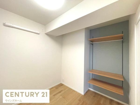 �m�� �V���v���ȃf�U�C�������̗͂m���B�I�[�v���N���[�[�b�g�t���ňߗނ�ו����X�b�L�����[�ł��܂��B