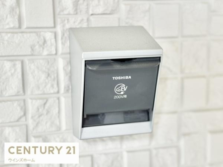 ���̑� 200V�@EV�R���Z���g�t���B