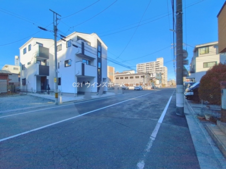 �O�ʓ��H�܂ތ��n�ʐ^ -