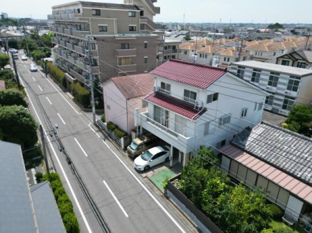 �O�ʓ��H�܂ތ��n�ʐ^ -