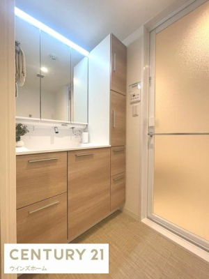 ���ʑ�E���ʏ� �L�X�T�C�Y�̐��ʉ��ϑ�B���l���ނ≻�ϕi�ȂǍׁX�������̂����[�ł�����[������̂ŁA�X�b�L���Ƃ������ʎ���ɂȂ�܂�!
