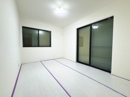 ���r���O�ȊO�̋��� 6.5���[�˂͎��[�X�y�[�X�Ƃ��Ă��A�����Ƃ��ĉƑ����߂����������ɂ��Ă�OK�I�N���[�[�b�g�t���Ŏ��[���^�b�v���m�ۂ���Ă��܂��I�i1�����m�x�[�V���������\��j