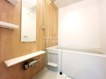 ���� �o�X���[���͐g�̂�􂤂��߂����̏ꏊ�ł͂Ȃ�����̔���������났�̏ꏊ�ł��B�ǂ������@�\���ڂȂ̂ōŌ�ɓ�����ɂ����K�ȃo�X�^�C�������񋟂��܂��I