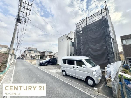 �O�ʓ��H�܂ތ��n�ʐ^ �O�ʓ��H�͖k��4���B�Ԓʂ�̏��Ȃ��ՐÂȏZ��n�B