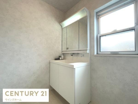 ���ʑ�E���ʏ� ���ʎ��͂�Ƃ肠��L���Ŗ����̏��������K�ł��B���ʑ���[�ɂ́A������p�i��X�L���P�A�p�i�Ȃǂ���������[�ł���悤�X�y�[�X���[�����Ă��܂��I�������芷�C���\���ɍs���܂��I