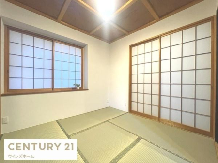 �a�� ���r���O�ƂȂ��鑱���Ԏd�l�B�����Q��q�ԂƂ��Ă��d�󂵂܂��B