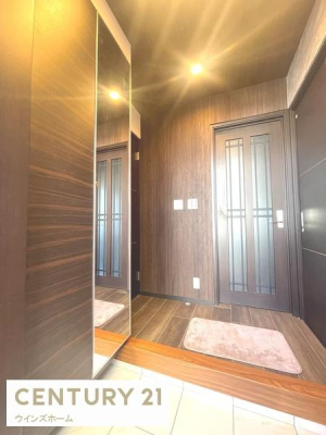 ���� ���ւɂ̓g�[���^�C�v�̃V���[�Y�{�b�N�X���ݒu����A���ւ��X�b�L���ƕۂĂ܂��I