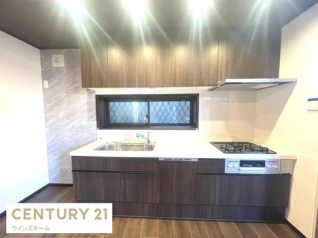 �L�b�`�� �V�K�ݒu�̐������̂���V�X�e���L�b�`���B��������̂Ŗ��邭�A���C�����₷���ł��I�݌˒I�t���Ŏ��[�����Ղ�B