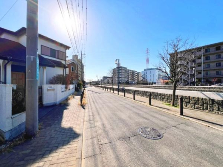 �O�ʓ��H�܂ތ��n�ʐ^ ���Ј�x���n���������������ė��n����ӊ��Ȃǂ����m�F���������I���d�b��{�ł����ɂ��ē��\�ł��I���C�y�ɂ��₢���킹���������܂��I