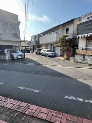 �O�ʓ��H�܂ތ��n�ʐ^ �אڌ����ɂ�鈳���������Ȃ��A���邭�J���I�ȏZ���ł��I