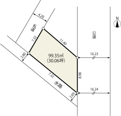 �Ԏ��} ���z�����Ȃ����n�I30�ؒ��̍L���I2�ʓ��H����ъJ�����X�y�[�X�ɖʂ��Ă���ׁA��������E���ʂ��Ƃ��ɗǍD�I