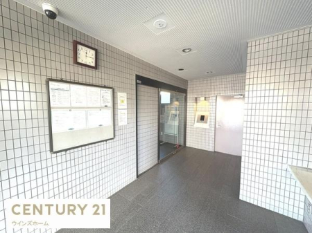 �G���g�����X �I�[�g���b�N�A���j�^�[�t���C���^�[�z�����ڂŖh�Ɩʂ��S�z�ȕ������S�ł��I