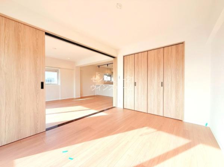 �m�� ���r���O�ɂ͗m�����אځB���q�l�������������͕������L���āA�傫�ȗV����u����̂ł̂т̂тƗV�΂��Ă������܂��I����������Ԏd�؂�����ċ����ɂ���ȂǁA���Ƒ��̕ω��ɍ��킹�ĊԎ��̕ύX���\�ł��I