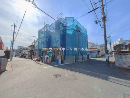 �O�ʓ��H�܂ތ��n�ʐ^ -